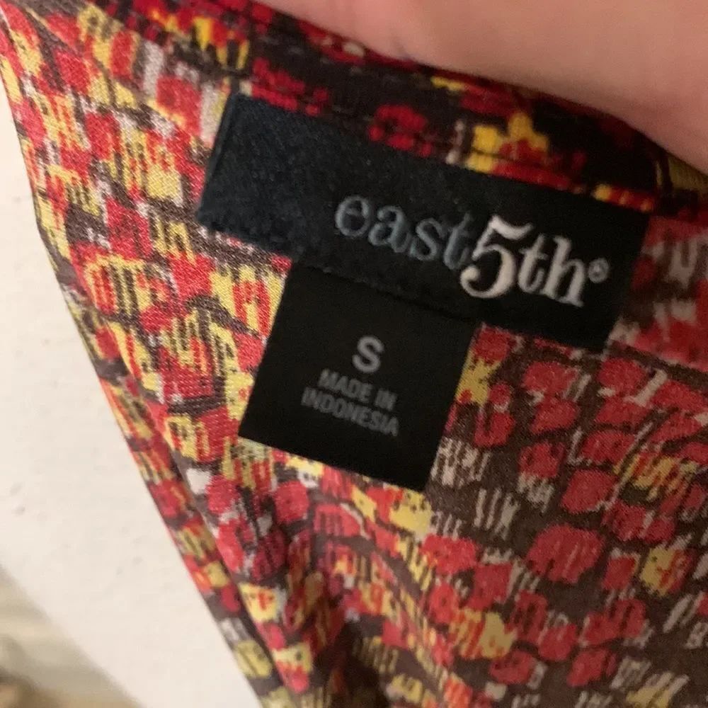 3for$20 blouse small - Picture 4 of 5